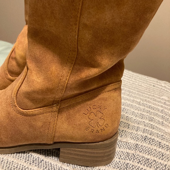 Girls Lucky Tall brown boots Size 1 - Picture 2 of 5